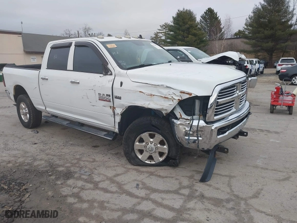 2014 Ram 2500 SLT with VIN 3C6TR5DT3EG304843, listed as a IAAI auction lot 41106277 with 71,553 mi miles. Bid and sale history available at carsss.com. Image 1.