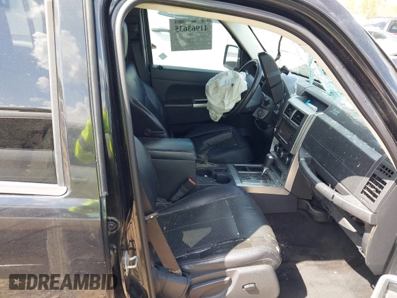 2009 Jeep Liberty Limited with VIN 1J8GP58K09W527374, listed as a IAAI auction lot 41963635 with 194,950 mi miles and . Bid and sale history available at carsss.com. Image 5.