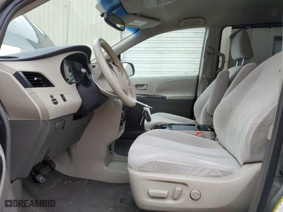 2011 Toyota Sienna LE AAS with VIN 5TDKK3DC9BS082822, listed as a Copart auction lot 48241065 with 170,705 mi miles and Salvage Title. Bid and sale history available at carsss.com. Image 7.