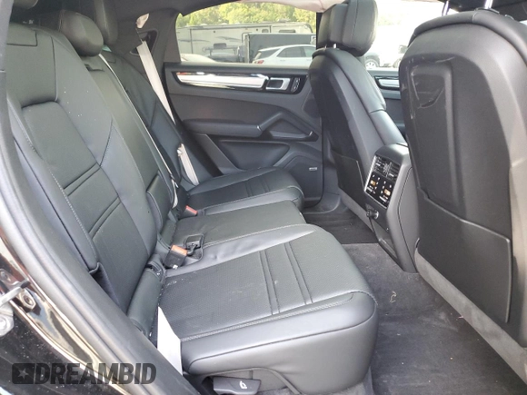 2023 Porsche Cayenne with VIN WP1BA2AY3PDA26700, listed as a Copart auction lot 72191734 with 3,492 mi miles and Salvage title. Bid and sale history available at DreamBid. Image 11.
