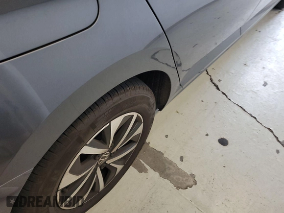 2024 Volkswagen Jetta S with VIN 3VW5M7BU5RM079143, listed as a IAAI auction lot 42851039 with 22,619 mi miles and . Bid and sale history available at DreamBid. Image 8.