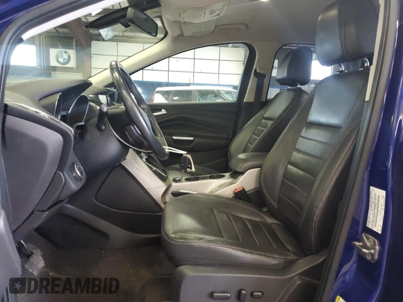 2013 Ford Escape SEL z VIN 1FMCU9HX7DUC87287, wystawiony jako Copart lot #61798475 z przebiegiem 147 521 mil mil oraz Czysty tytuł • Clean title. Historia ofert i sprzedaży dostępna na DreamBid. Obrazek 7.