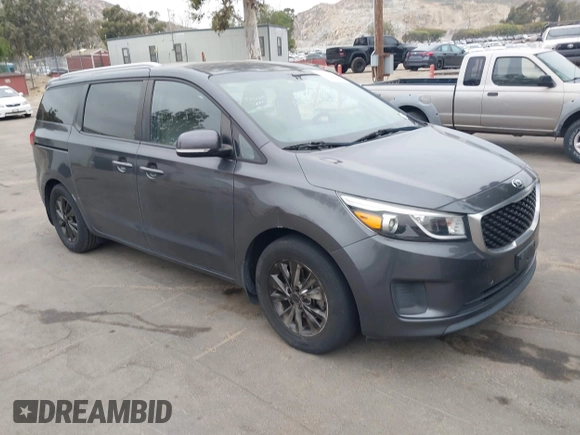 2016 Kia Sedona LX with VIN KNDMB5C11G6200986, listed as a IAAI auction lot 42047368 with 121,376 mi miles. Bid and sale history available at carsss.com. Image 1.