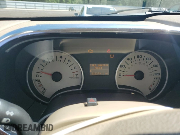 2009 Ford Explorer Eddie Bauer with VIN 1FMEU74849UA23818, listed as a Copart auction lot 60829045 with 212,279 mi miles and Salvage title. Bid and sale history available at DreamBid. Image 9.