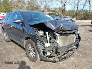 2019 Kia Sorento L with VIN 5XYPG4A30KG476773, listed as a IAAI auction lot 41345456 with 160,706 mi miles. Bid and sale history available at carsss.com. Image 6.