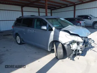 2013 Toyota Sienna XLE AAS с VIN 5TDYK3DC3DS297044, выставлен на аукционе IAAI как лот 42552470 с пробегом 143 947 миль миль и . История ставок и продаж доступна на DreamBid. Изображение 1.