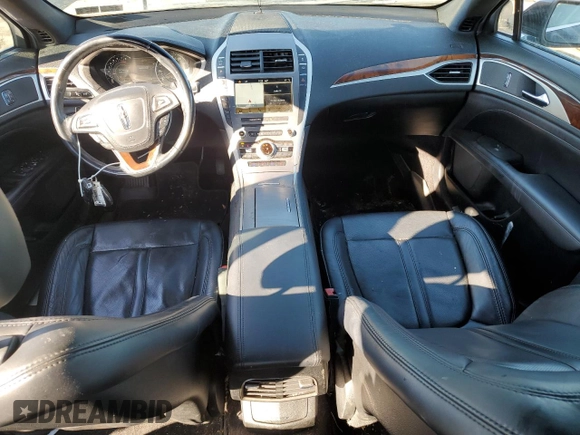2017 Lincoln MKZ Reserve z VIN 3LN6L5ECXHR624333, wystawiony jako Copart lot #46410065 z przebiegiem 104 092 mil mil oraz Szkoda całkowita • Salvage title. Historia ofert i sprzedaży dostępna na DreamBid. Obrazek 8.