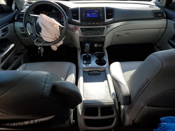 2019 Honda Ridgeline RTL with VIN 5FPYK3F57KB014653, listed as a Copart auction lot 51445785 with 30,598 mi miles and Salvage title. Bid and sale history available at DreamBid. Image 8.
