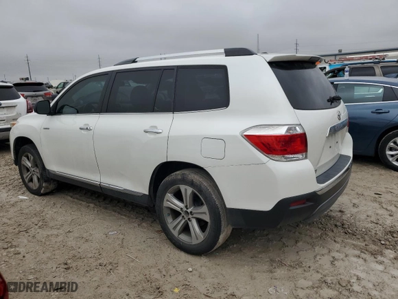 2011 Toyota Highlander Limited with VIN 5TDYK3EHXBS047727, listed as a Copart auction lot 45052425 with 208,059 mi miles and Clean Title. Bid and sale history available at carsss.com. Image 2.