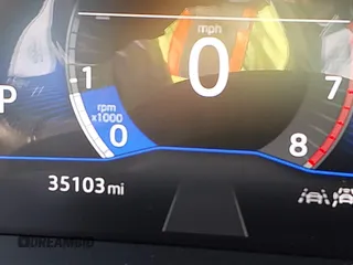 2024 Volkswagen Jetta S z VIN 3VW5M7BUXRM080630, wystawiony jako IAAI lot #42223967 z przebiegiem 35 103 mil mil oraz . Historia ofert i sprzedaży dostępna na DreamBid. Obrazek 16.