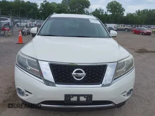2015 Nissan Pathfinder Platinum with VIN 5N1AR2MM5FC667264, listed as a IAAI auction lot 42684869 with 173,749 mi miles and . Bid and sale history available at DreamBid. Image 12.