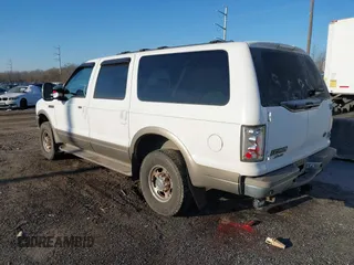 2000 Ford Excursion Limited с VIN 1FMSU43F4YEC71853, выставлен на аукционе IAAI как лот 41405726 с пробегом 225 956 миль миль и . История ставок и продаж доступна на DreamBid. Изображение 3.