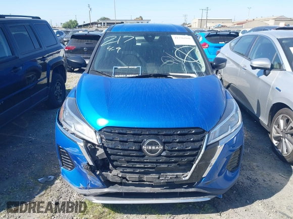 2022 Nissan Kicks S with VIN 3N1CP5BVXNL512828, listed as a IAAI auction lot 41596960 with 57,341 mi miles and . Bid and sale history available at carsss.com. Image 12.