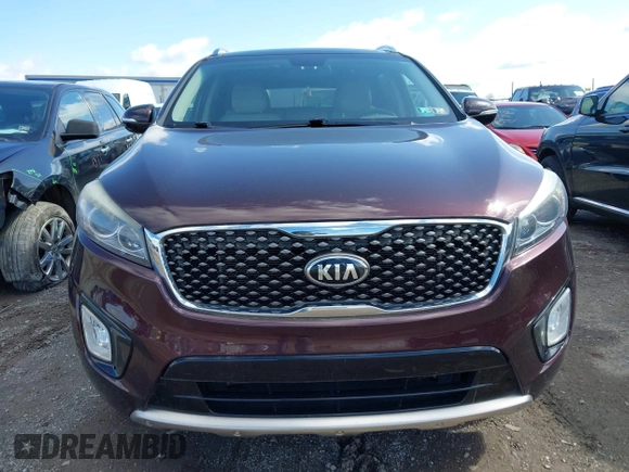 2016 Kia Sorento SX with VIN 5XYPKDA58GG002304, listed as a IAAI auction lot 41990332 with 132,025 mi miles. Bid and sale history available at carsss.com. Image 6.