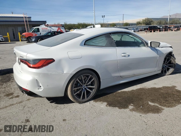 2024 BMW 4 Series 430i z VIN WBA53AP02RCP00331, wystawiony jako Copart lot #80591694 z przebiegiem 3 981 mil mil oraz Szkoda całkowita • Salvage title. Historia ofert i sprzedaży dostępna na DreamBid. Obrazek 3.