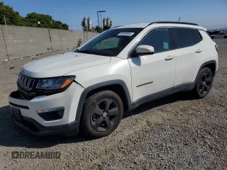 2020 Jeep Compass Latitude with VIN 3C4NJCBB1LT153075, listed as a Copart auction lot 59588845 with 77,560 mi miles and Salvage title. Bid and sale history available at DreamBid. Image 1.