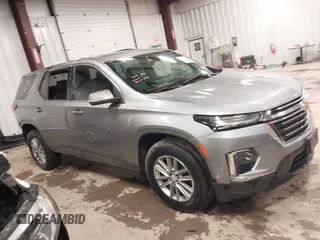 2023 Chevrolet Traverse LT z VIN 1GNEVHKW6PJ226546, wystawiony jako IAAI lot #42324587 z przebiegiem 34 929 mil mil oraz . Historia ofert i sprzedaży dostępna na DreamBid. Obrazek 13.