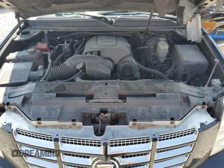 2011 Cadillac Escalade Luxury z VIN 1GYS4BEF0BR362084, wystawiony jako Copart lot #57265385 z przebiegiem 158 121 mil mil oraz Szkody całkowita. Historia ofert i sprzedaży dostępna na DreamBid. Obrazek 12.