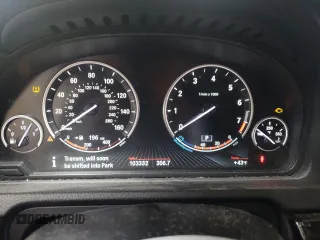 2016 BMW 5 Series GT 535i xDrive with VIN WBA5M4C56GD186684, listed as a Copart auction lot 40604594 with 103,332 mi miles. Bid and sale history available at carsss.com. Image 9.