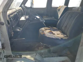 1972 Ford Econoline Cargo with VIN E36AHP01778, listed as a Copart auction lot 46024925 with Not Provided miles and Salvage Title. Bid and sale history available at DreamBid. Image 7.