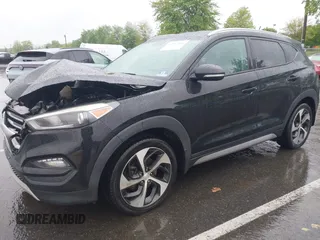 2017 Hyundai Tucson Limited z VIN KM8J3CA26HU279984, wystawiony jako IAAI lot #42257809 z przebiegiem 116 118 mil mil oraz . Historia ofert i sprzedaży dostępna na DreamBid. Obrazek 2.