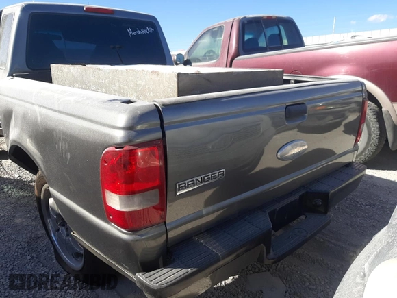 2006 Ford Ranger XL with VIN 1FTYR14D16PA20706, listed as a Copart auction lot 88589805 with 202,605 mi miles and Non repairable. Bid and sale history available at DreamBid. Image 6.