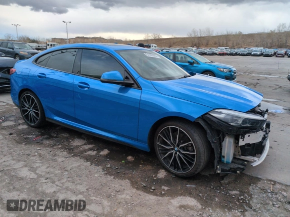 2021 BMW 2 Series 228i xDrive z VIN WBA73AK01M7G46511, wystawiony jako Copart lot #51533965 z przebiegiem 22 012 mil mil oraz Szkoda całkowita • Salvage title. Historia ofert i sprzedaży dostępna na DreamBid. Obrazek 4.