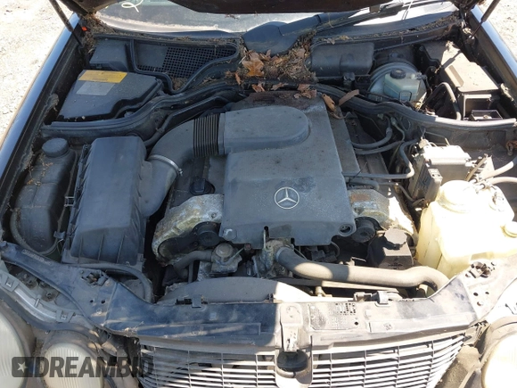1997 Mercedes-Benz E-Class with VIN WDBJF72F8VA309745, listed as a IAAI auction lot 42119469 with 131,318 mi miles. Bid and sale history available at carsss.com. Image 10.