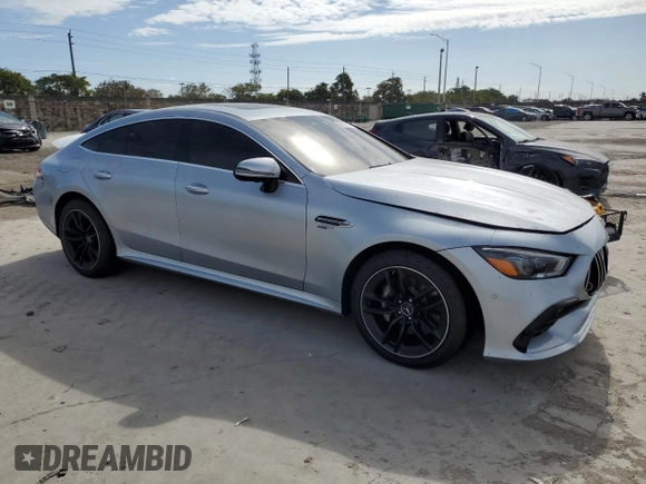 2021 Mercedes-Benz AMG GT 43 z VIN W1K7X5KB8MA041732, wystawiony jako Copart lot #88310175 z przebiegiem Nie podano mil oraz Szkoda całkowita • Salvage title. Historia ofert i sprzedaży dostępna na DreamBid. Obrazek 4.