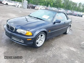 2001 BMW 3 Series 330Ci z VIN WBABS53481EV87242, wystawiony jako IAAI lot #42269465 z przebiegiem 165 291 mil mil oraz . Historia ofert i sprzedaży dostępna na DreamBid. Obrazek 2.