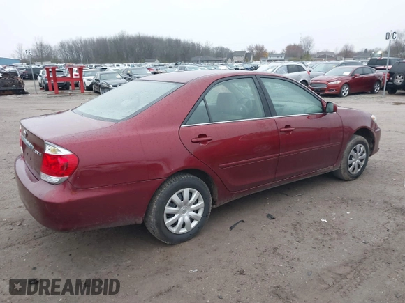 2006 Toyota Camry STD with VIN 4T1BE32K96U146291, listed as a IAAI auction lot 40940095 with 186,957 mi miles. Bid and sale history available at carsss.com. Image 4.