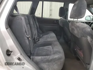 2004 Hyundai Santa Fe GLS with VIN KM8SC13D14U580633, listed as a Copart auction lot 61255995 with 207,212 mi miles and Clean title. Bid and sale history available at DreamBid. Image 10.