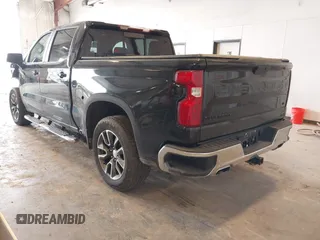 2022 Chevrolet Silverado 1500 LT with VIN 3GCUYDED2NG129499, listed as a IAAI auction lot 41965154 with 32,659 mi miles and . Bid and sale history available at DreamBid. Image 3.
