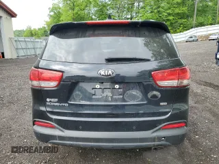 2017 Kia Sorento LX with VIN 5XYPGDA33HG237470, listed as a Copart auction lot 59236555 with 89,139 mi miles and Salvage title. Bid and sale history available at DreamBid. Image 6.