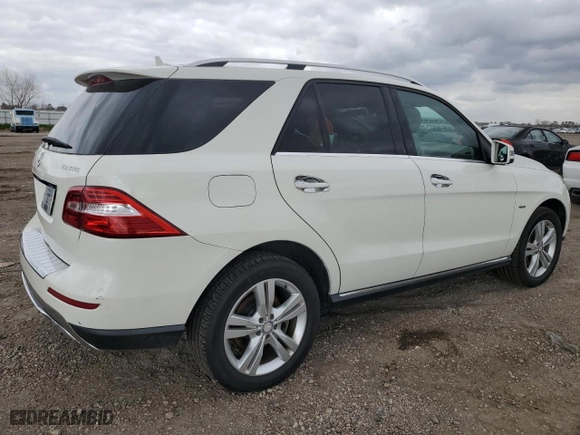 2012 Mercedes-Benz M-Class ML 350 BlueTEC with VIN 4JGDA2EB5CA094617, listed as a Copart auction lot 43713155 with 212,752 mi miles and Clean Title. Bid and sale history available at carsss.com. Image 3.