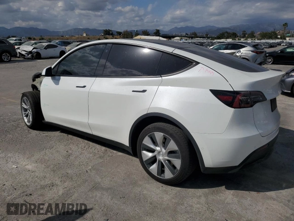 2022 Tesla Model Y Long Range z VIN 7SAYGDEE9NF434908, wystawiony jako Copart lot #56733235 z przebiegiem 38 178 mil mil oraz Szkoda całkowita • Salvage title. Historia ofert i sprzedaży dostępna na DreamBid. Obrazek 2.
