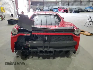 2011 Ferrari 458 Italia z VIN ZFF67NFA2B0180802, wystawiony jako Copart lot #78984894 z przebiegiem 33 420 mil mil oraz Szkody całkowita. Historia ofert i sprzedaży dostępna na DreamBid. Obrazek 6.