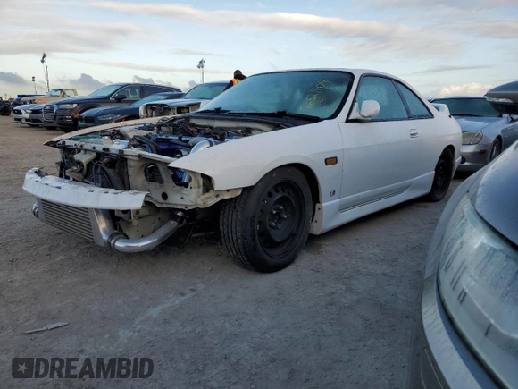 1995 Nissan Skyline z VIN ECR33060119, wystawiony jako Copart lot #76521404 z przebiegiem 134 480 mil mil oraz Szkoda całkowita • Salvage title. Historia ofert i sprzedaży dostępna na DreamBid. Obrazek 1.