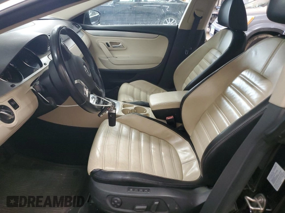2009 Volkswagen CC 4Motion with VIN WVWGU73C29E513798, listed as a Copart auction lot 54094385 with 105,815 mi miles and Clean Title. Bid and sale history available at carsss.com. Image 7.