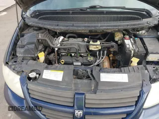 2005 Dodge Caravan SE z VIN 2D4GP24R05R106317, wystawiony jako IAAI lot #41877906 z przebiegiem 218 591 mil mil oraz . Historia ofert i sprzedaży dostępna na DreamBid. Obrazek 10.
