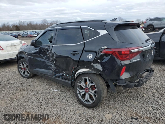 2021 Kia Seltos S z VIN KNDEUCA22M7057082, wystawiony jako Copart lot #46253545 z przebiegiem 67 733 mil mil oraz Szkoda całkowita • Salvage title. Historia ofert i sprzedaży dostępna na DreamBid. Obrazek 2.