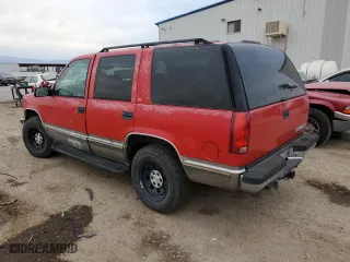 1998 Chevrolet Tahoe with VIN 1GNEK13R0WJ350576, listed as a Copart auction lot 41668075 with 197,160 mi miles and Clean Title. Bid and sale history available at carsss.com. Image 2.