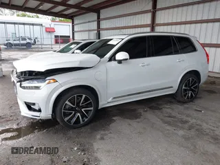2021 Volvo XC90 Inscription Expression with VIN YV4BR0CK4M1692515, listed as a IAAI auction lot 42418905 with 54,404 mi miles and . Bid and sale history available at DreamBid. Image 18.