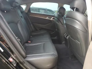 2015 Hyundai Genesis 3.8L with VIN KMHGN4JE3FU071370, listed as a Copart auction lot 68129914 with 131,112 mi miles and Salvage Title. Bid and sale history available at carsss.com. Image 10.