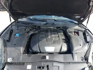 2015 Porsche Cayenne Diesel with VIN WP1AF2A26FLA44086, listed as a IAAI auction lot 42029799 with 124,723 mi miles and . Bid and sale history available at DreamBid. Image 10.