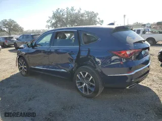 2024 Acura MDX w/Technology Package with VIN 5J8YD9H41RL002453, listed as a Copart auction lot 89086455 with 8,031 mi miles and Salvage Title. Bid and sale history available at carsss.com. Image 2.