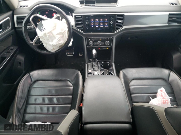 2021 Volkswagen Atlas SEL Premium R-Line z VIN 1V2FR2CA2MC558791, wystawiony jako Copart lot #47780925 z przebiegiem 79 521 mil mil oraz Szkoda całkowita • Salvage title. Historia ofert i sprzedaży dostępna na DreamBid. Obrazek 8.