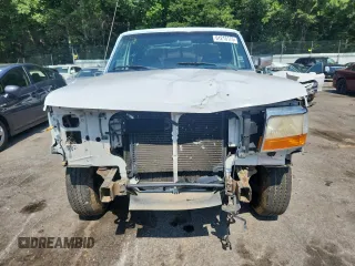 1997 Ford F-250 с VIN 1FTHX25F1VED01393, выставлен на аукционе Copart как лот 61215175 с пробегом 176 801 миль миль и Списание • Salvage title. История ставок и продаж доступна на DreamBid. Изображение 5.