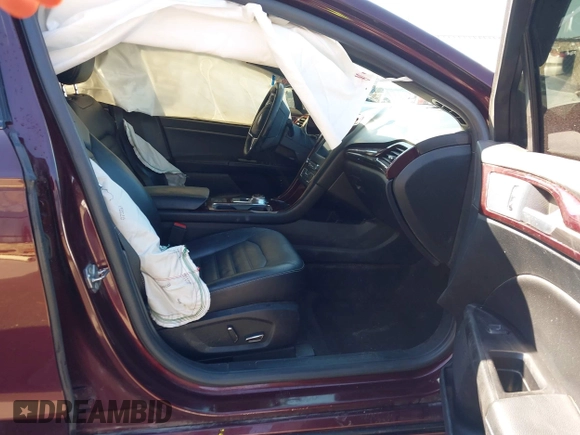 2017 Ford Fusion Energi SE with VIN 3FA6P0PU5HR274892, listed as a IAAI auction lot 41823526 with 188,746 mi miles. Bid and sale history available at carsss.com. Image 5.
