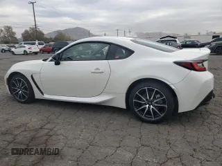 2024 Toyota GR86 with VIN JF1ZNBB10R9754699, listed as a Copart auction lot 84307534 with 2,078 mi miles and Salvage Title. Bid and sale history available at carsss.com. Image 2.